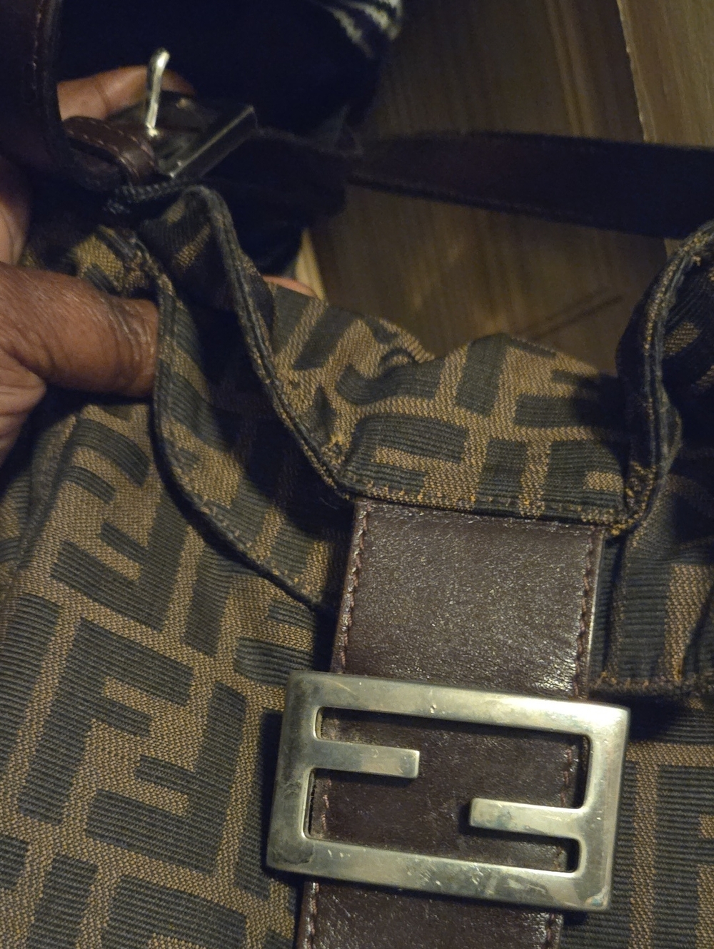 Vintage Fendi Bag 😍 - Picture 16 of 16